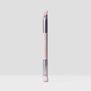 Precise Sculpting Complexion Brush 05